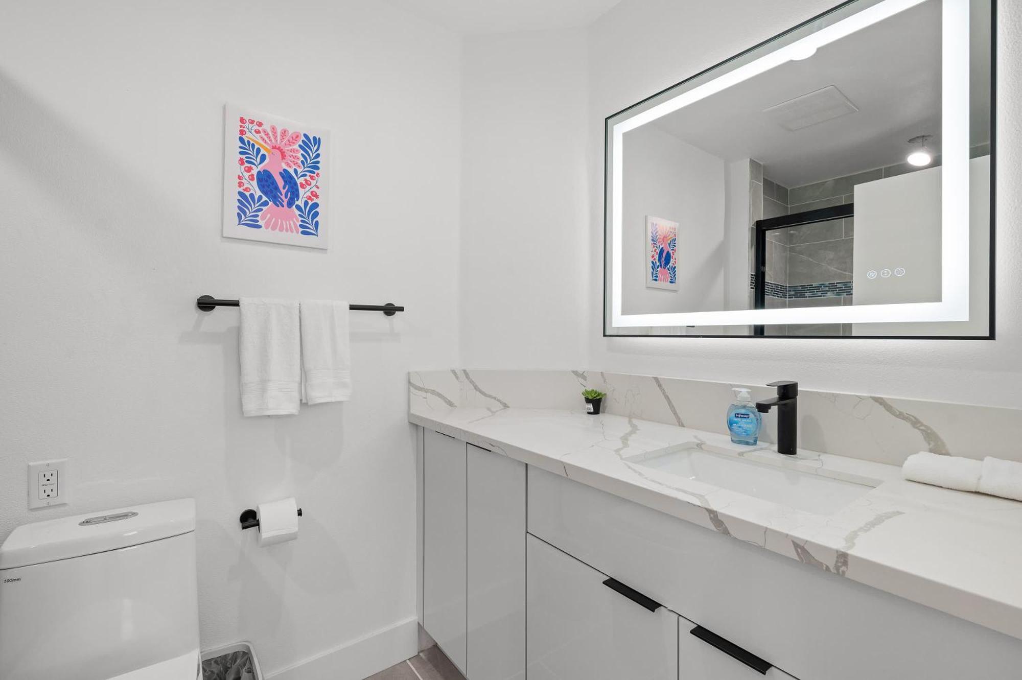 Stunning 5br 5ba Luxury Elegant Design Prime Location 1 Apartamento