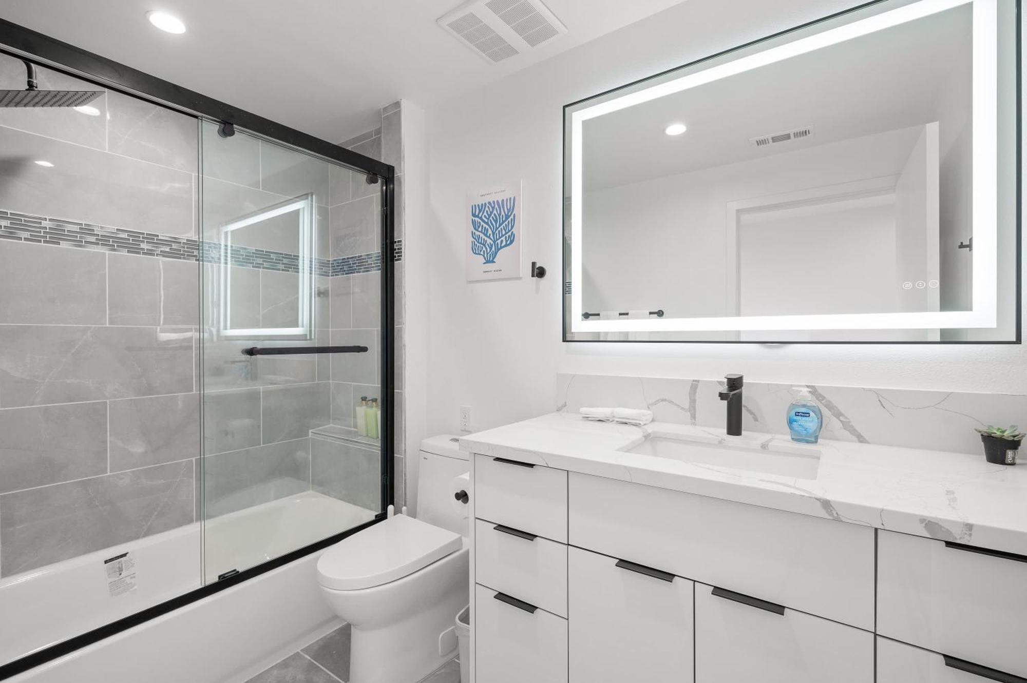 Stunning 5br 5ba Luxury Elegant Design Prime Location 1 Los Ángeles