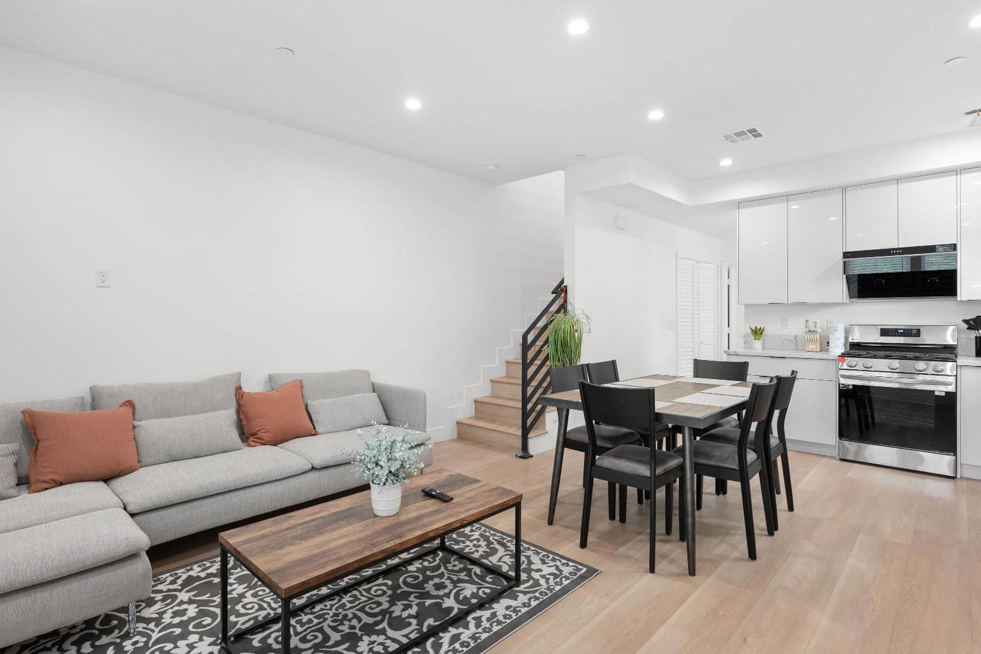 Stunning 5br 5ba Luxury Elegant Design Prime Location 1 Los Ángeles