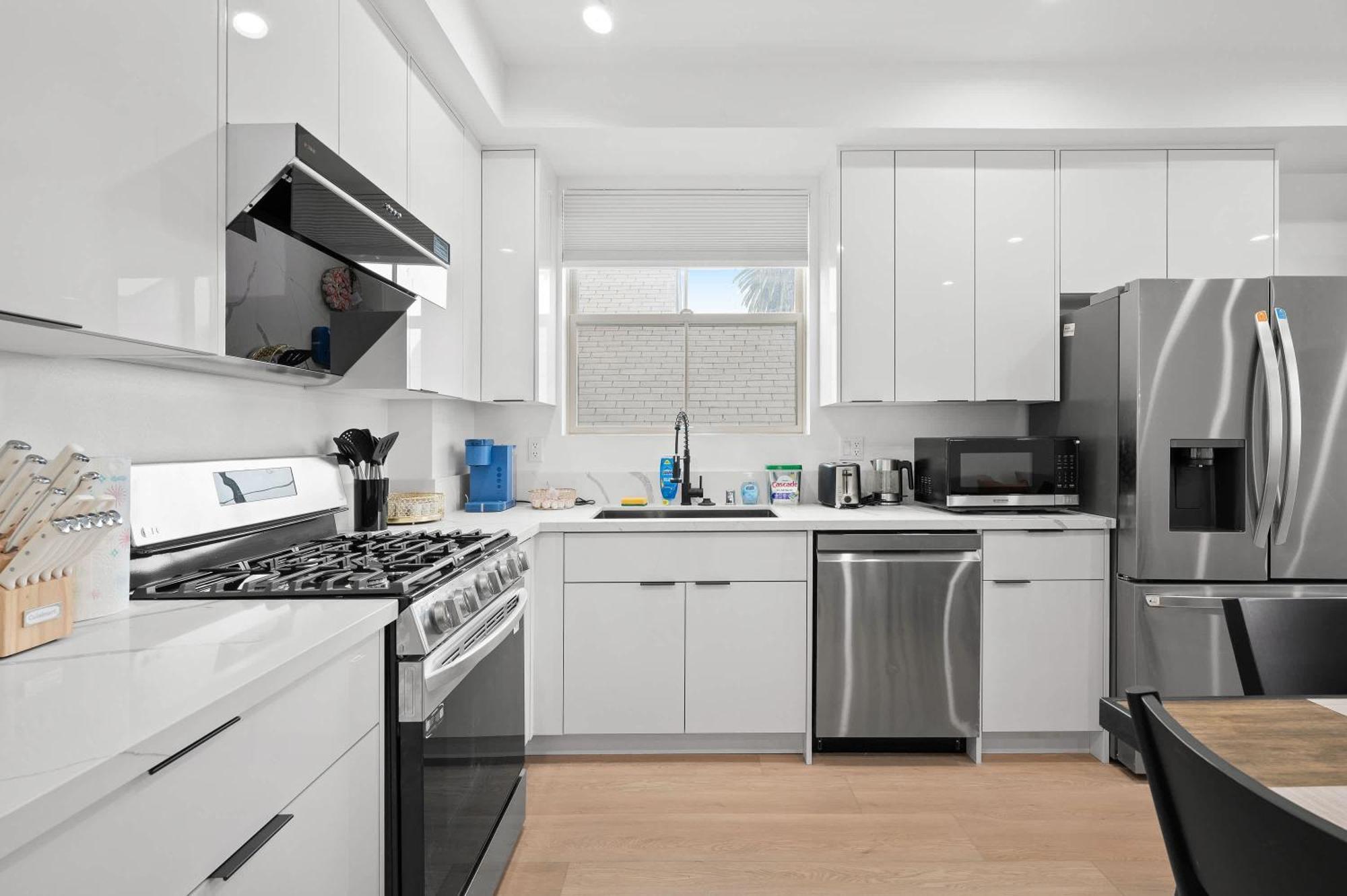 Stunning 5br 5ba Luxury Elegant Design Prime Location 1 Apartamento Los Ángeles