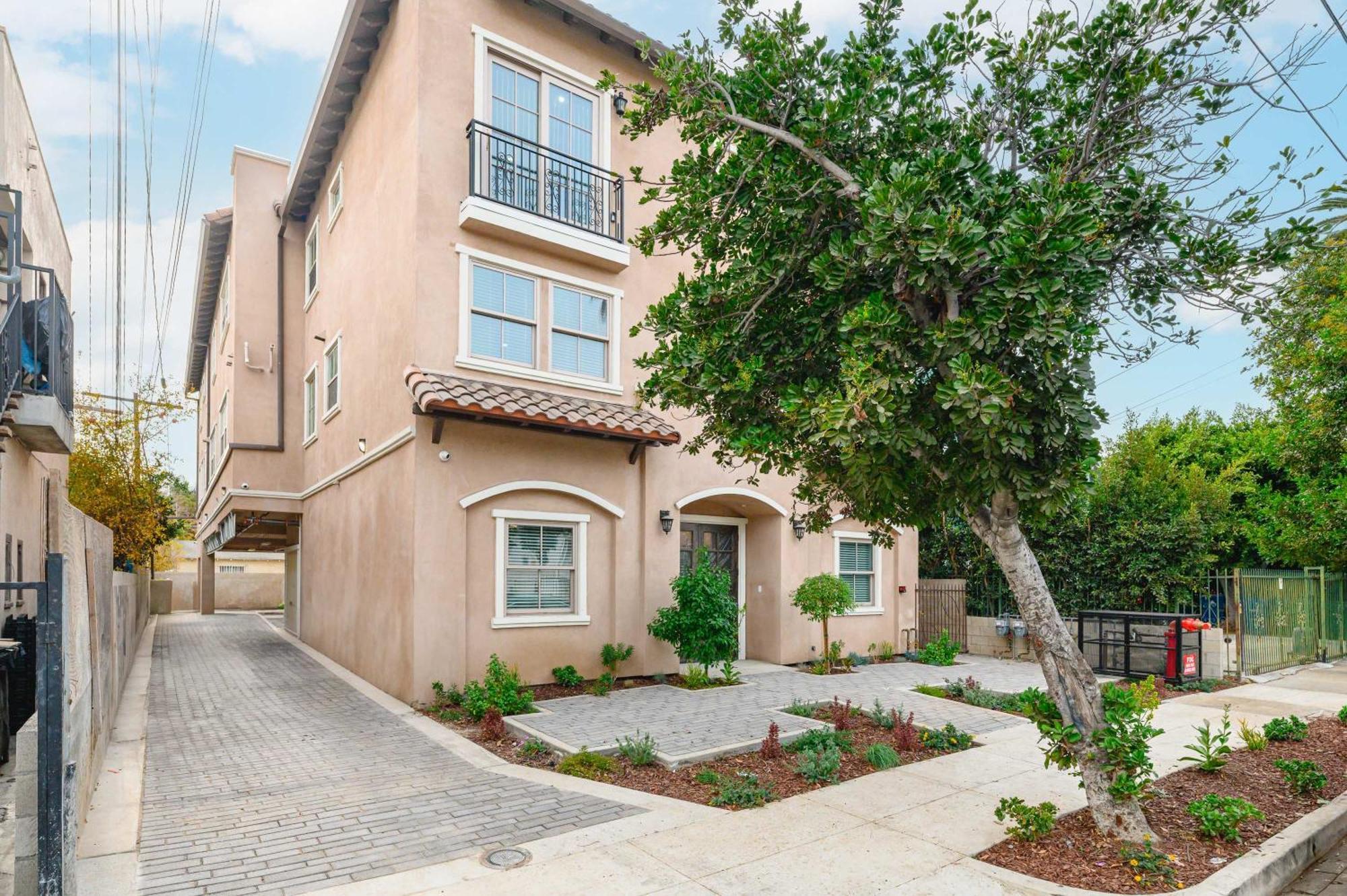 Stunning 5br 5ba Luxury Elegant Design Prime Location 1 Apartamento